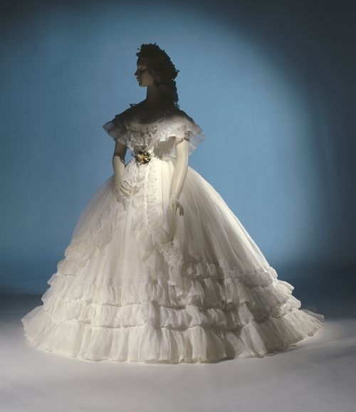 Wedding dress French 1864 Metropolitan Museum of Art