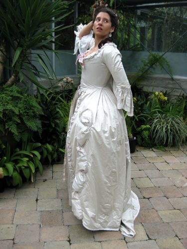 Lady Anne Darcy 1780s robe a la francaise thedreamstress.com
