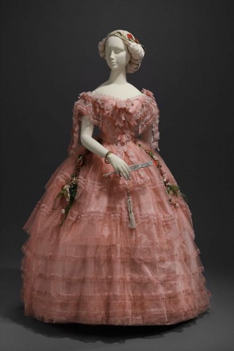 French Court Dress, April 1805 - CandiceHern.com