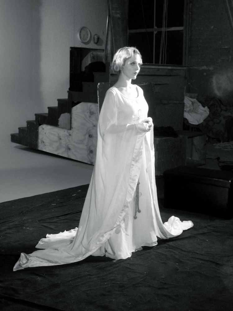 Portfolio: 1932 does medieval 'White Zombie' dress - The Dreamstress