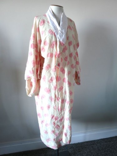Tutorial: How to unpick and wash a vintage kimono - The Dreamstress