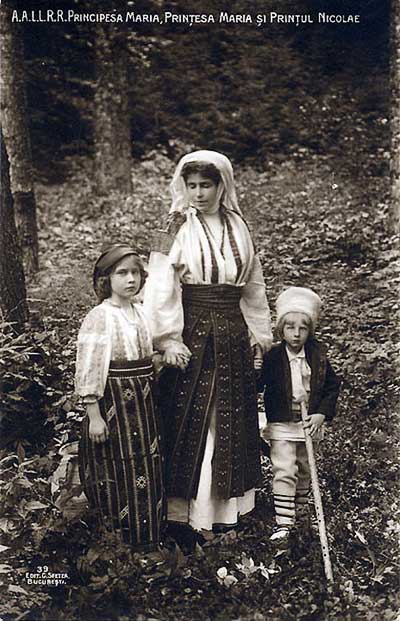 Marie and her children Marie (Mignon) and Nicholas in traditional Romanian attire, c. 1908