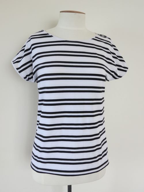 A simple striped T - The Dreamstress