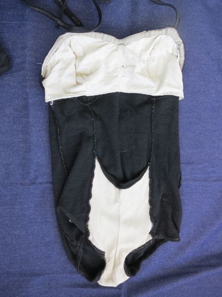 1930s/40s Canterbury Woollen Mills Swimsuit, thedreamstress.com