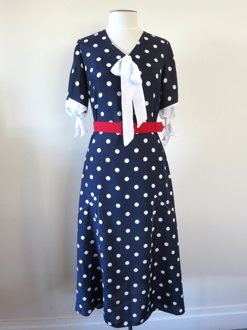 The Spotty Not-Quite Nautical 1930s frock thedreamstress.com