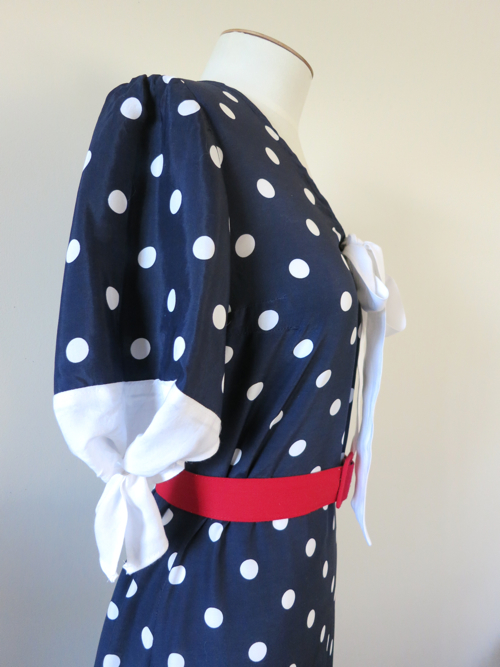 The Spotty Not-Quite Nautical 1930s frock thedreamstress.com