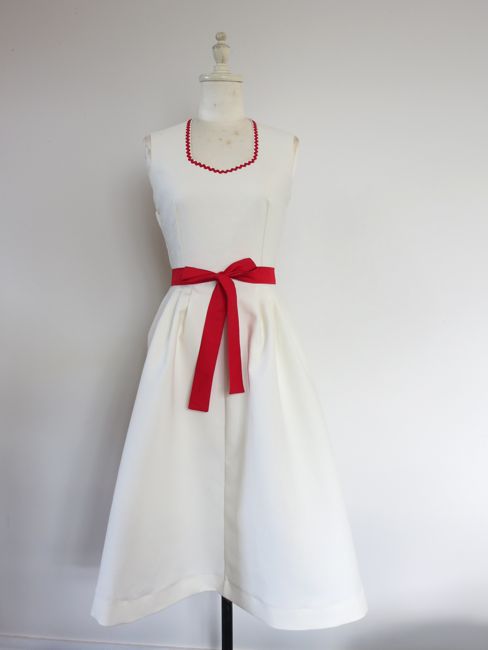 Red & white 1950s sundress thedreamstress.com