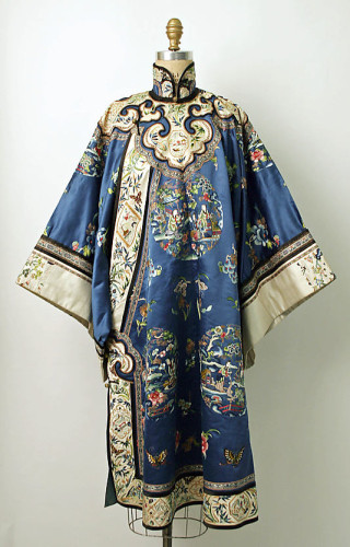 Robe, late 19th century, Chinese, silk, metal, Metropolitan Museum of Art