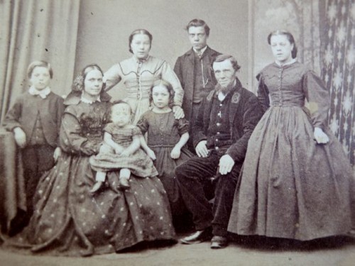 Unknown family, ca. 1863 thedreamstress.com