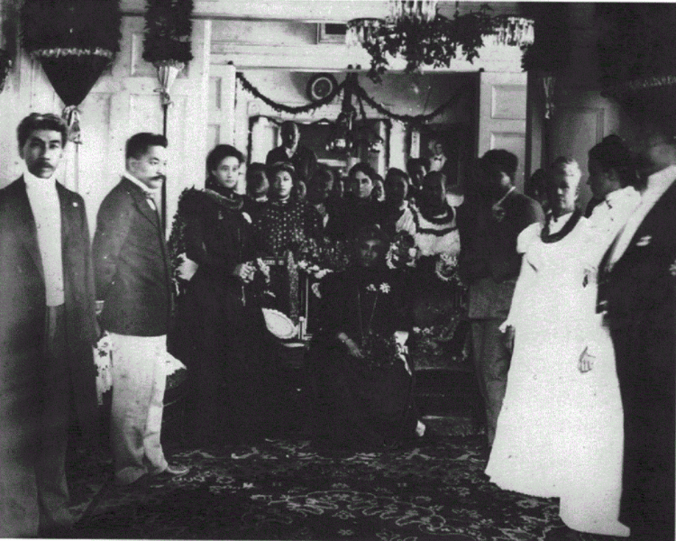 Princess Kaiulani (third from left) in mourning on the day of the flag of Hawaii was lowered down for the last time after the Annexation of Hawaii to the United States. 12 August 1898