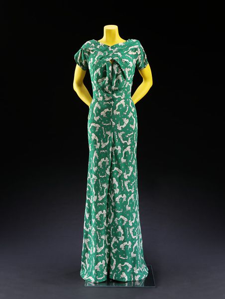 Evening dress, 1939, Charles James (dress)  Jean Cocteau (textile), printed silk, Victoria & Albert Museum, T.274-1974