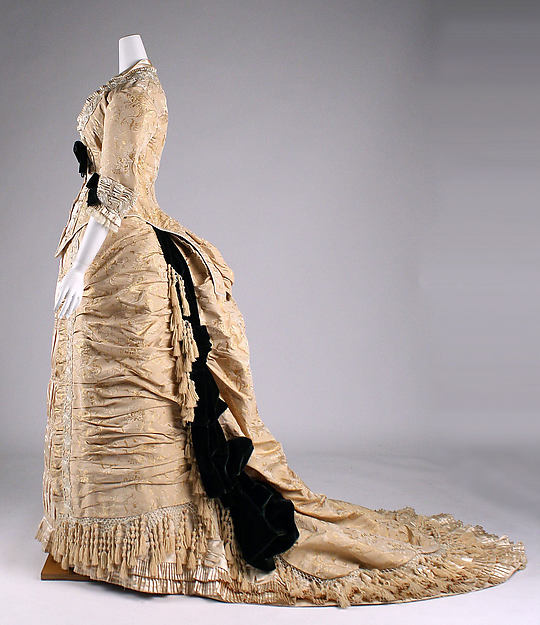 Dinner dress, Mon. Vignon, 1875, French, silk, glass, Metropolitan Museum of Art, C.I.69.14.12a,b