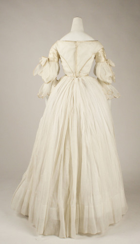 Rate the Dress: All white in the 1840s - The Dreamstress