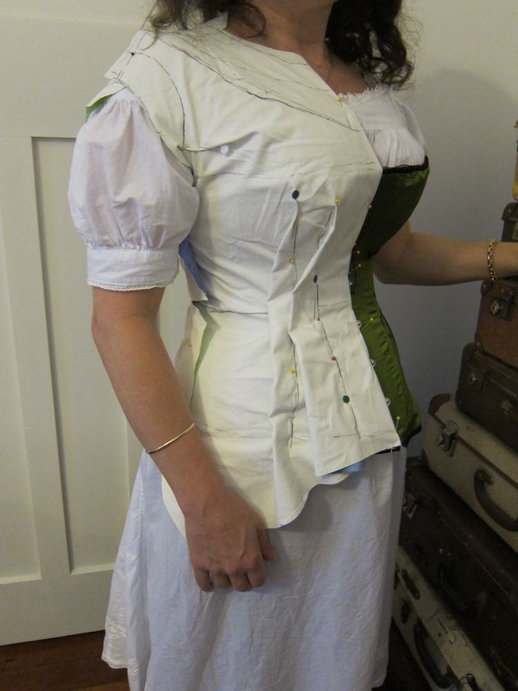 Draping a mid-19th c bodice, thedreamstress.com1