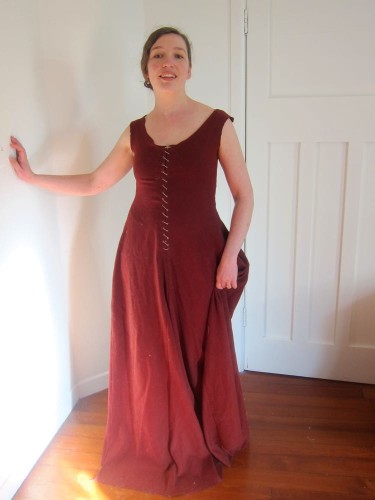 Fittings, lacings, and gores: progress on the medieval gown - The ...