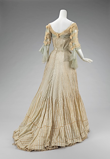 Rate the Dress: Chiffon, stripes & tucks ca 1900 - The Dreamstress