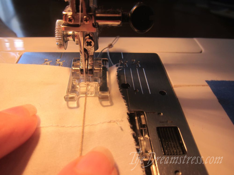 Tutorial How to sew gathers & ruffles with cord gathering (aka the easiest way to gather, ever