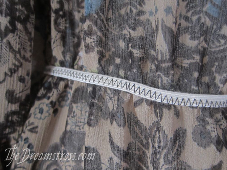 How to add an elastic waistband to the Scroop Henrietta Maria dress