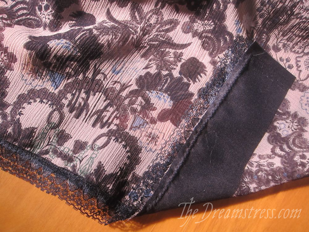 How to apply lace as an edge finish for the Scroop Henrietta Maria dress thedreamstress.com