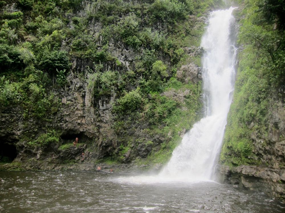 Halawa Falls, Molokai, Hawaii, thedreamstress.com