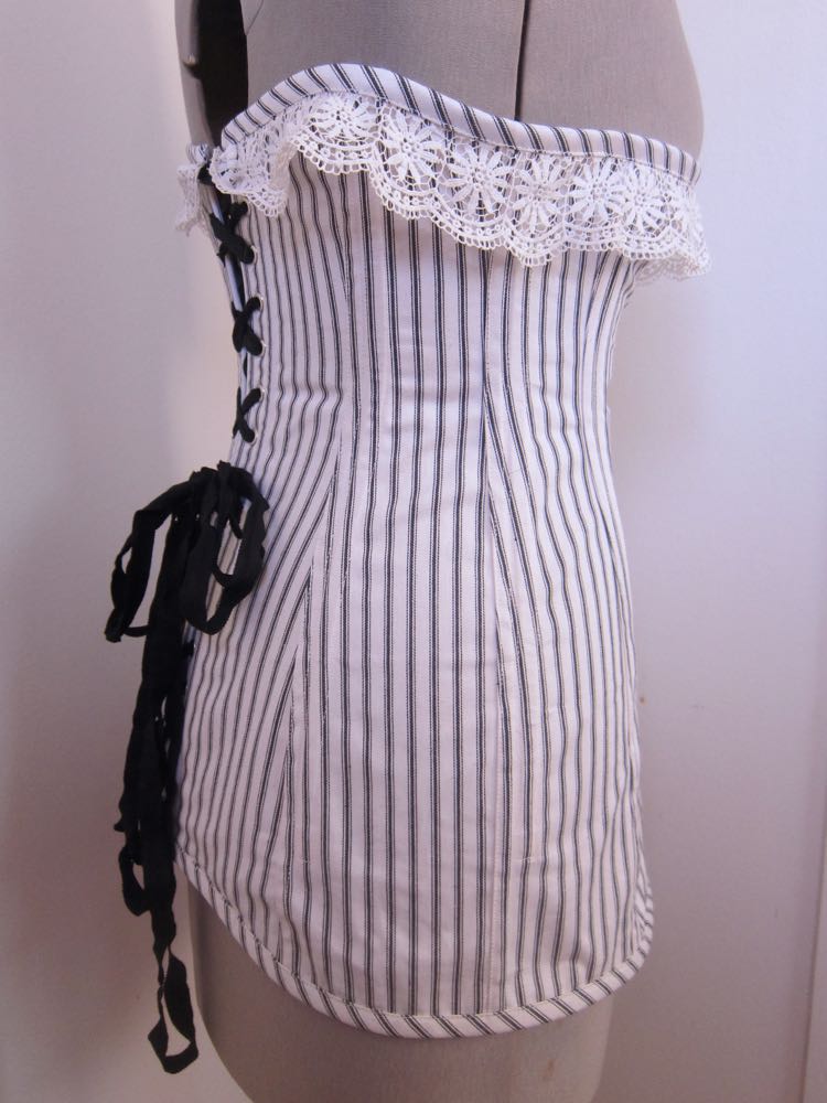 1916 black and white longline corset thedreamstress.com