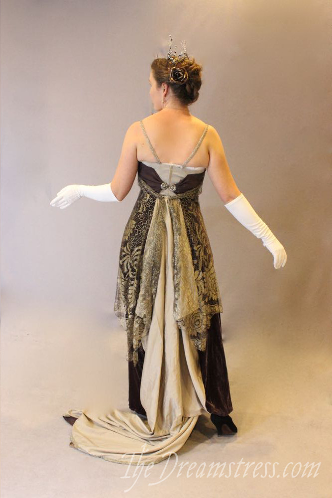 A 1914 Cobwebs evening gown, thedreamstress.com