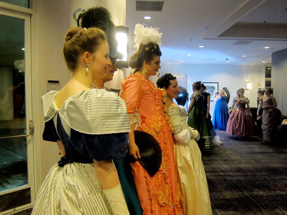 How to have an awesome time at Costume College, thedreamstress.com