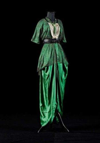 Rate the Dress: Emerald green in 1914 - The Dreamstress