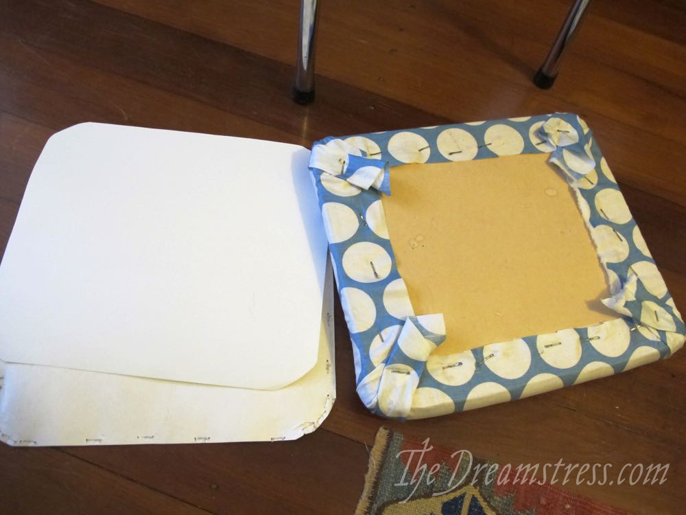 Recovering a step-stool, thedreamstress.com