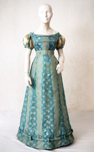 Rate the Dress: a Romantic-era recycle mystery dress - The Dreamstress