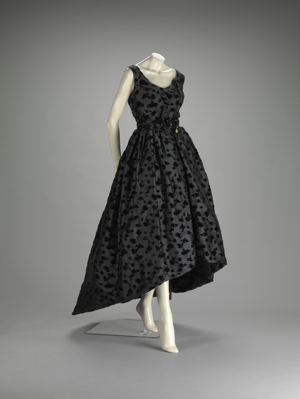Dress, Cristobal Balenciaga, 1958, The Indianapolis Museum of Art