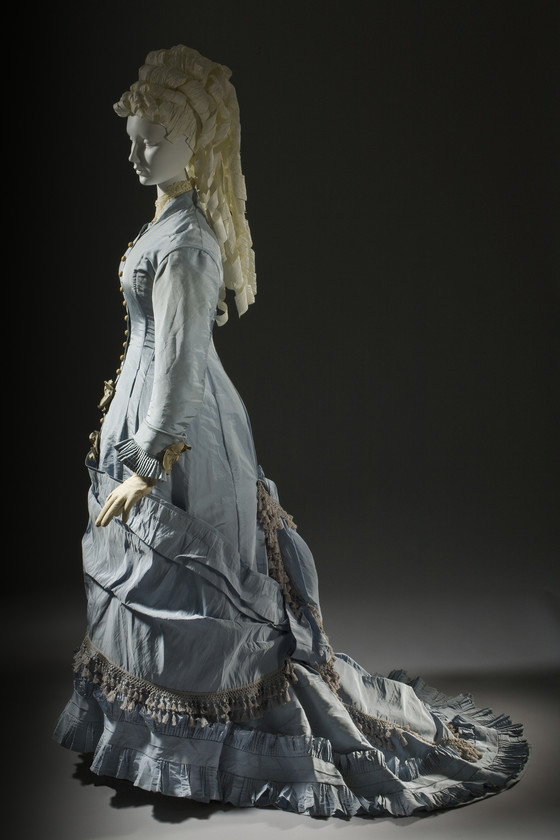 1870s, 1880s, natural form, Victorian dress