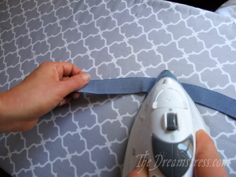 Tutorial: how to add a petersham waistband to the Scroop Fantail Skirt ...