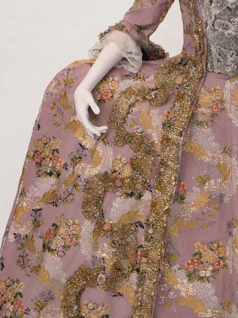 Robe a la Francaise, Italian, about 1775, Silk taffeta brocaded with silk and metallic threads, MFA Boston, 77.6a-b 