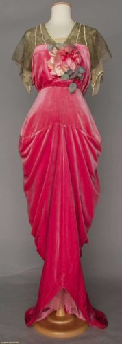 Rate the Dress: Bright Pink 'Teens Velvet - The Dreamstress