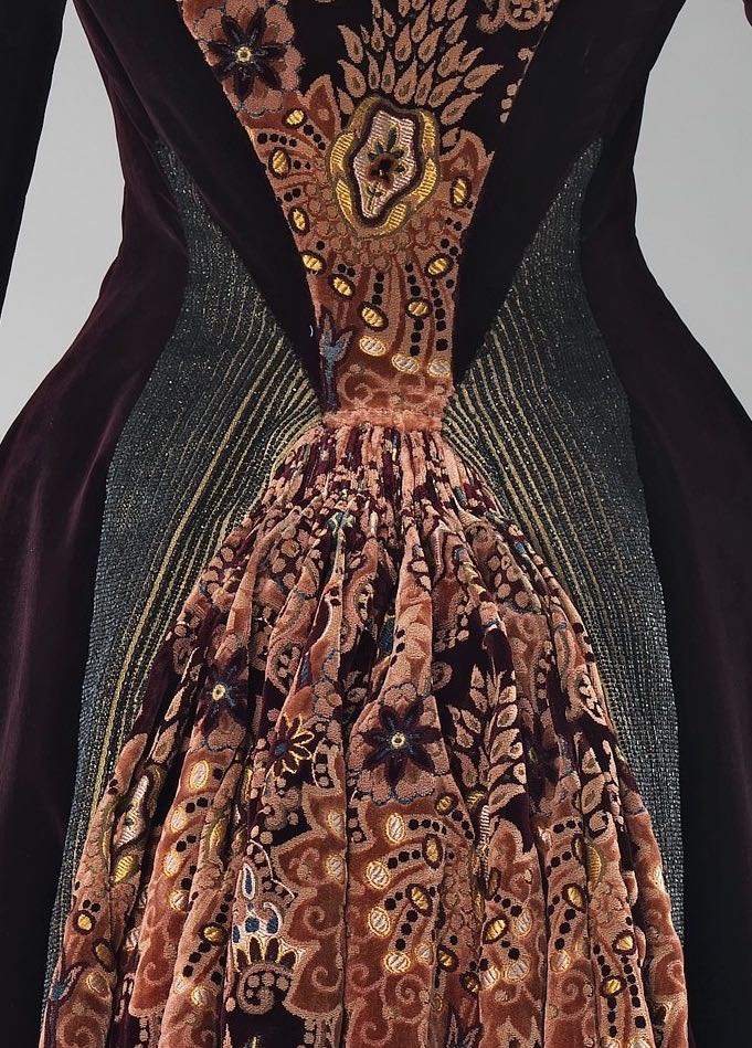 Dress, Mme. Uoll Gross, 1888, American, silk, metal, Brooklyn Museum Costume Collection at The Metropolitan Museum of Art, 2009.300.618a, b