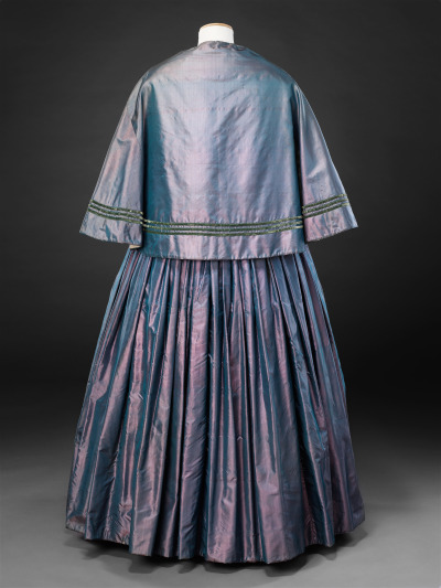 Day dress and cape of shot silk, early 1850s, The John Bright Historic Costume Collection