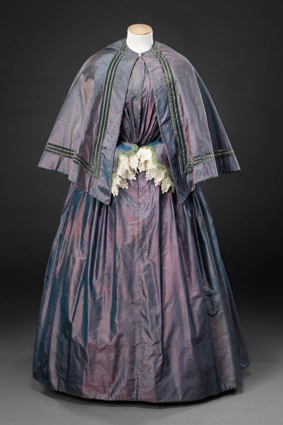 Day dress and cape of shot silk, early 1850s, The John Bright Historic Costume Collection