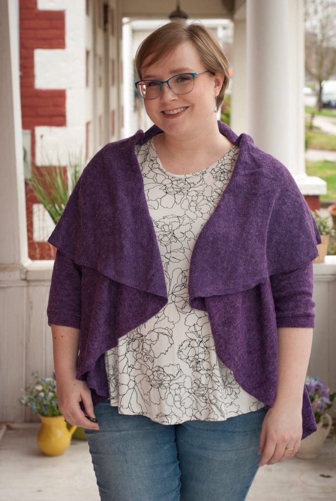 The Scroop Patterns Mahina Cardigan by Crafting a Rainbow