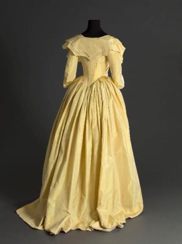 Rate the Dress: Sunny 1780s Redingote - The Dreamstress