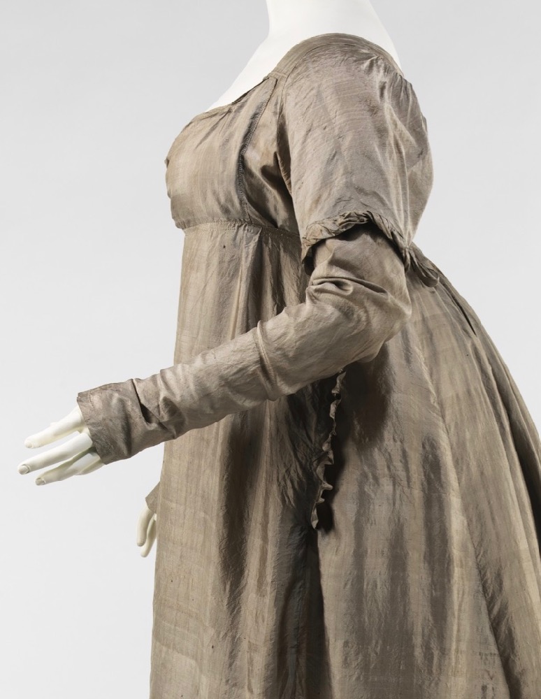 Dress, ca. 1805, American, silk, Brooklyn Museum Costume Collection at The Metropolitan Museum of Art, Gift of Charles Blaney, 1926, 2009.300.2314