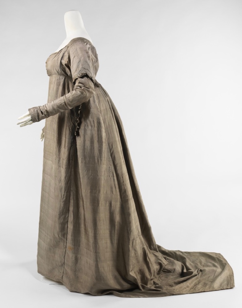 Dress, ca. 1805, American, silk, Brooklyn Museum Costume Collection at The Metropolitan Museum of Art, Gift of Charles Blaney, 1926, 2009.300.2314