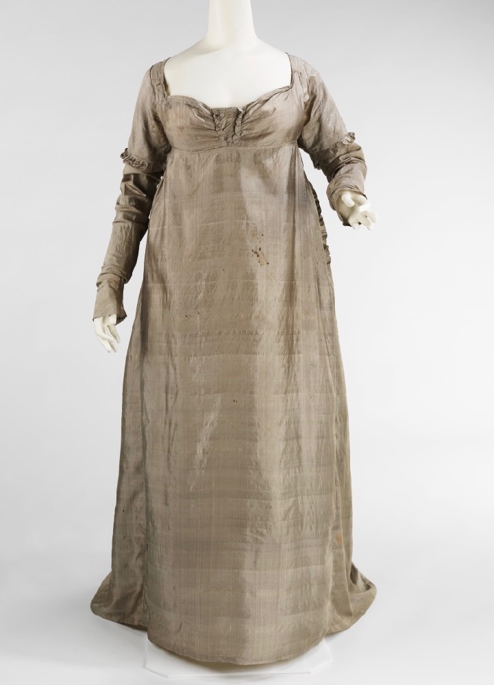 Dress, ca. 1805, American, silk, Brooklyn Museum Costume Collection at The Metropolitan Museum of Art, Gift of Charles Blaney, 1926, 2009.300.2314