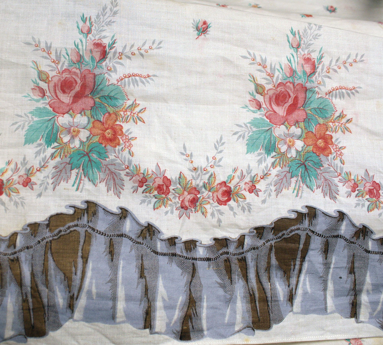 Morning Dress, 1870s, American, cotton, Gift of Mrs. Phillip H. Gray, 1950, Metropolitan Museum of Art, C.I.50.105.18a, b