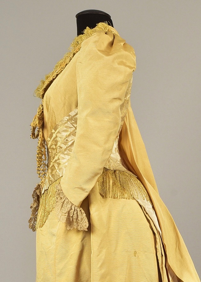 Gown (tea gown) ca. 1887, Helen Larson Private Collection sold by Whitaker Auctions