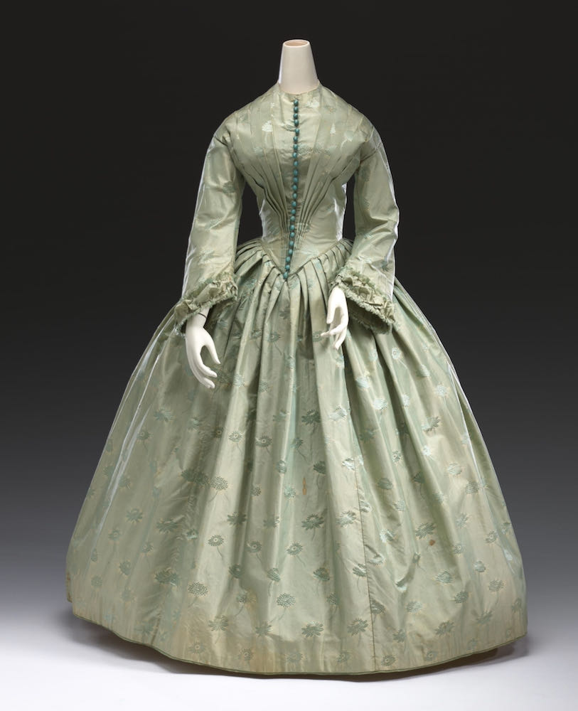 Wedding dress, 1850, England, silk, cotton, 145.0 cm (centre back) 51.0 cm (sleeve length) National Gallery of Victoria, Melbourne Gift of Mrs Betty Blunden, 1979, D5-1979