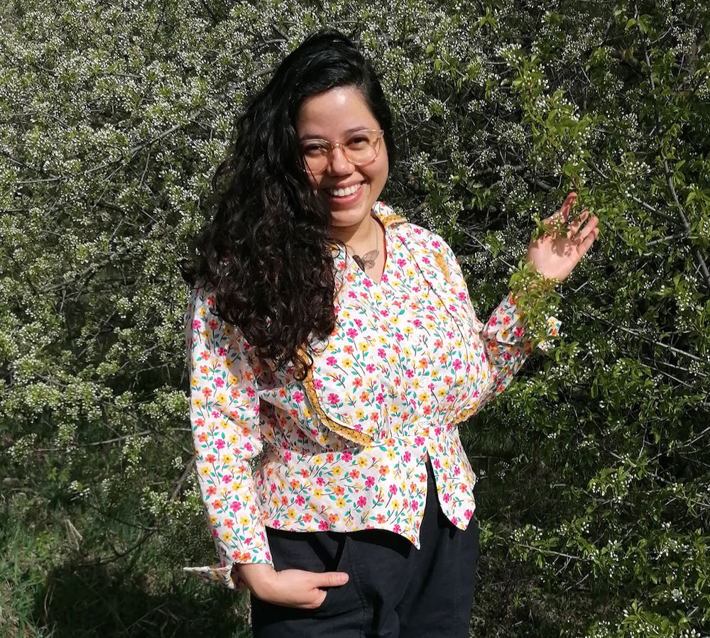 GaÃ«lle of @supergaelle in the Scroop Patterns Selina Blouse