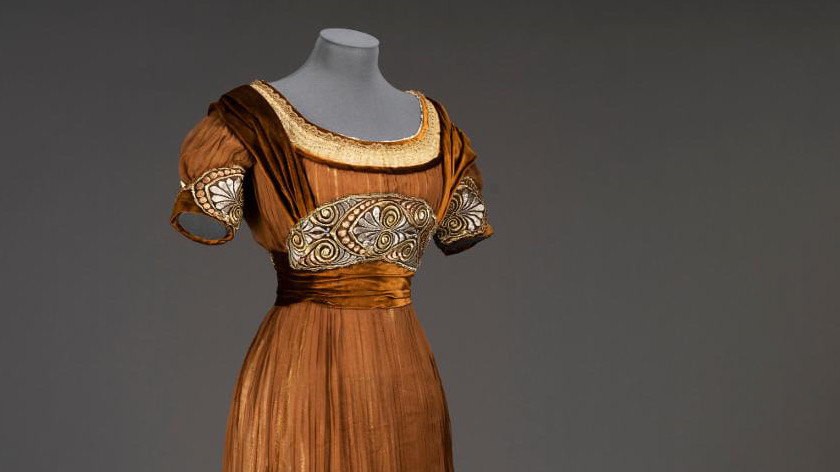 Evening dress by Augusta Lundin, 1913, Sweden, silk georgette with gold, silver and copper silk thread embroidery, lamé, velvet, gold lace, chiffon, satin, Göteborgs Stadsmuseum