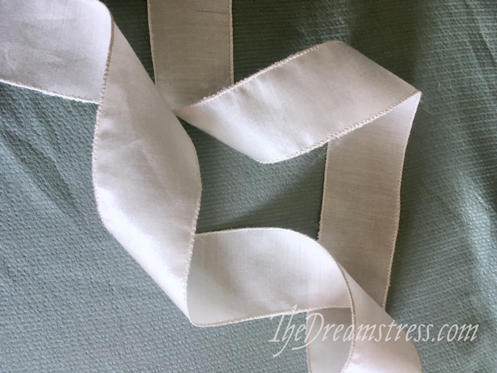 How to make your own silk ribbon thedreamstress.com