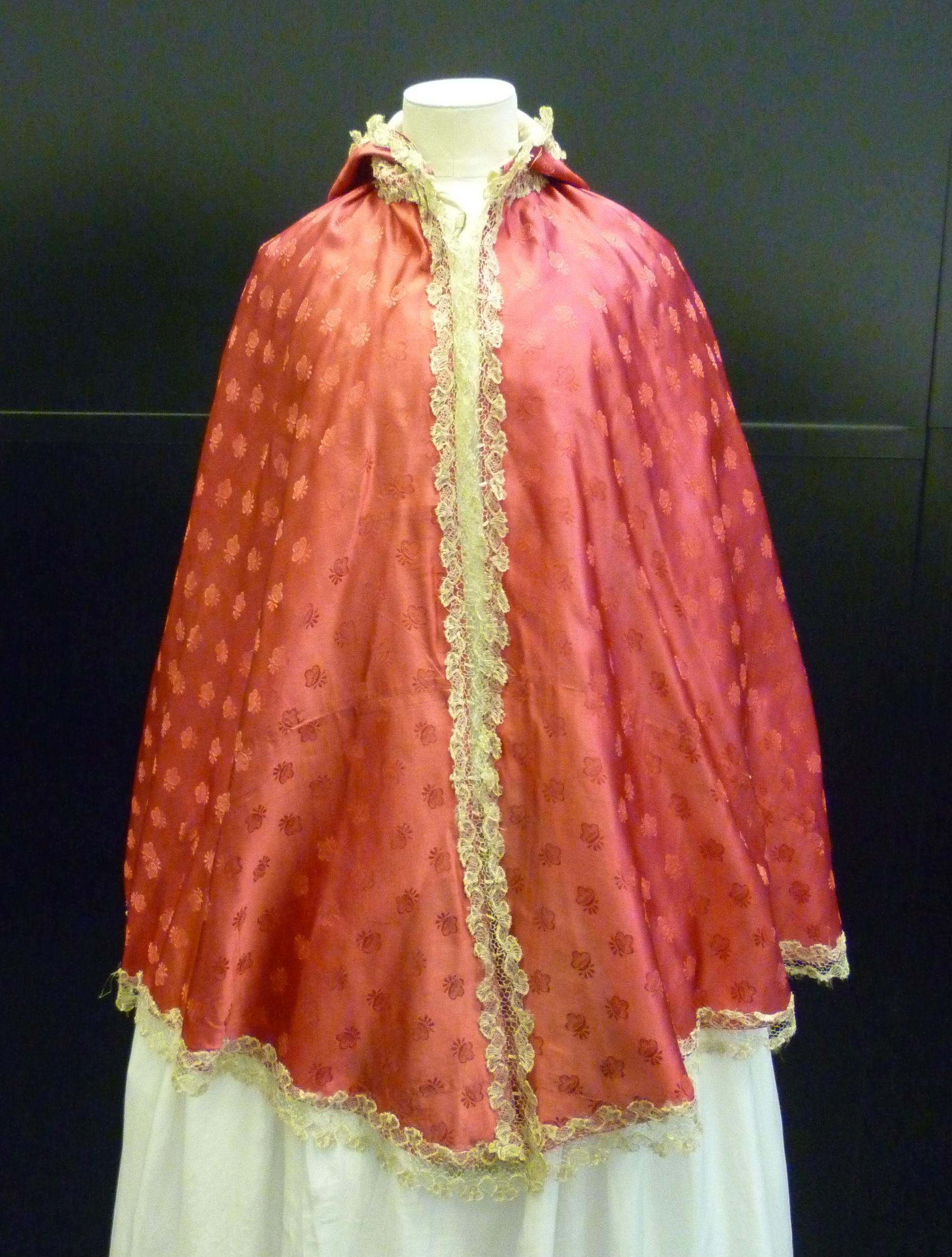 Woman's hooded cloak of dark pink figured satin, 1760s, British, Victoria and Albert Museum, T61-1934